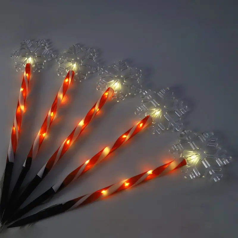 Solar Christmas Snowflake Garden Lights (Set of 5)